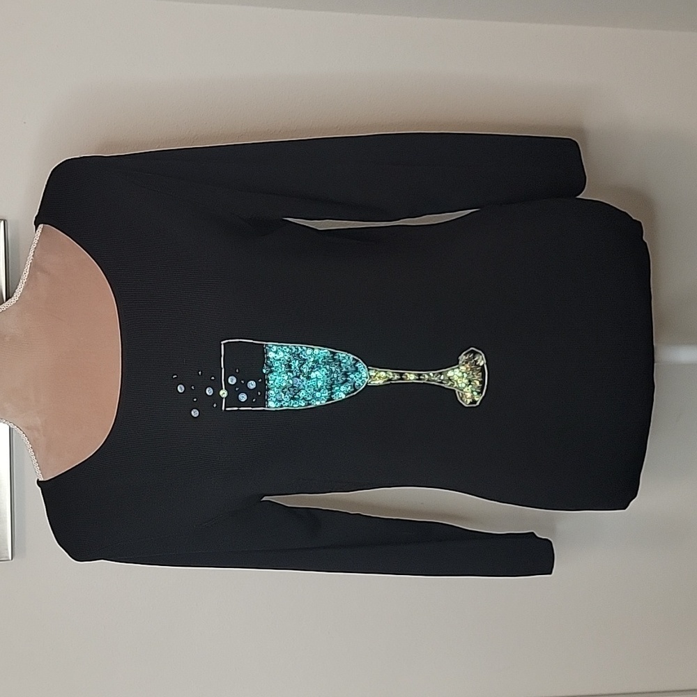 Lucia Burns Size M, Bubbly Champagne Glass Sequin Top, EUC